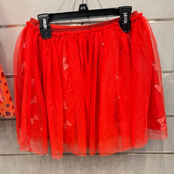 Disney Minnie Mouse White Tee with Red Bow and matching skirt - Picture 3 of 4